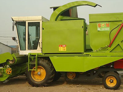 玉米青儲機